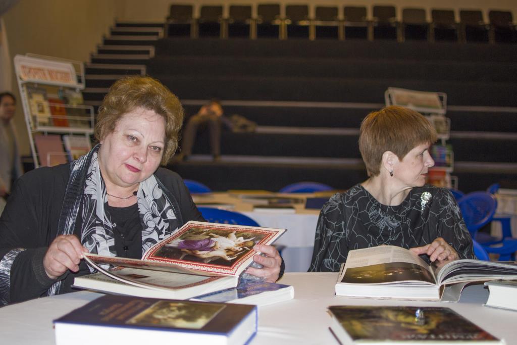 Untitled.FR12 - 0024.jpg